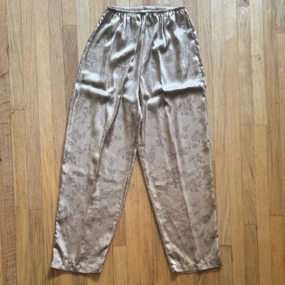 Victorias Secret Pajama Set Small Gold - Picture 2 of 6